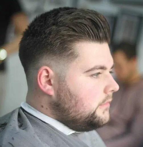 Model Rambut Pria untuk Wajah Bulat