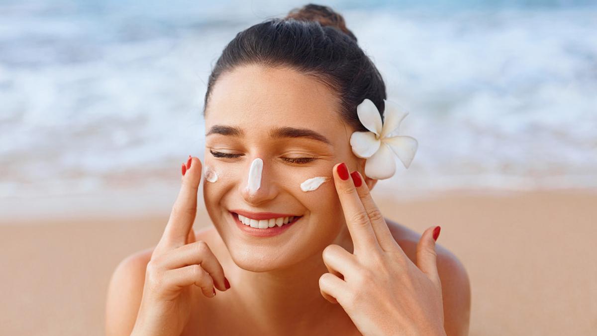 SPF 50 Tahan Berapa Jam? Panduan Lengkap untuk Perlindungan Kulit