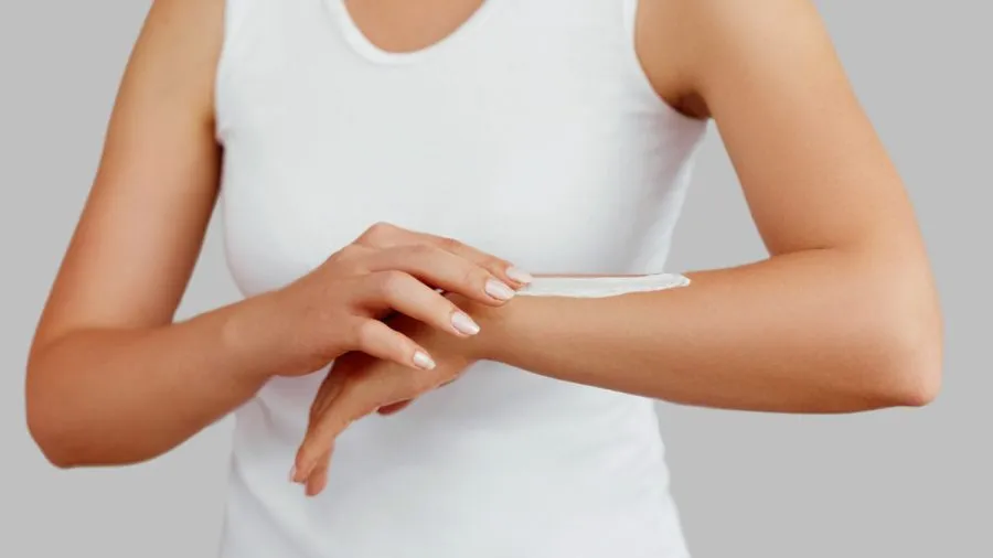 Body Cream Adalah Rahasia Kulit Sehat: Manfaat dan Cara Memilih yang Tepat