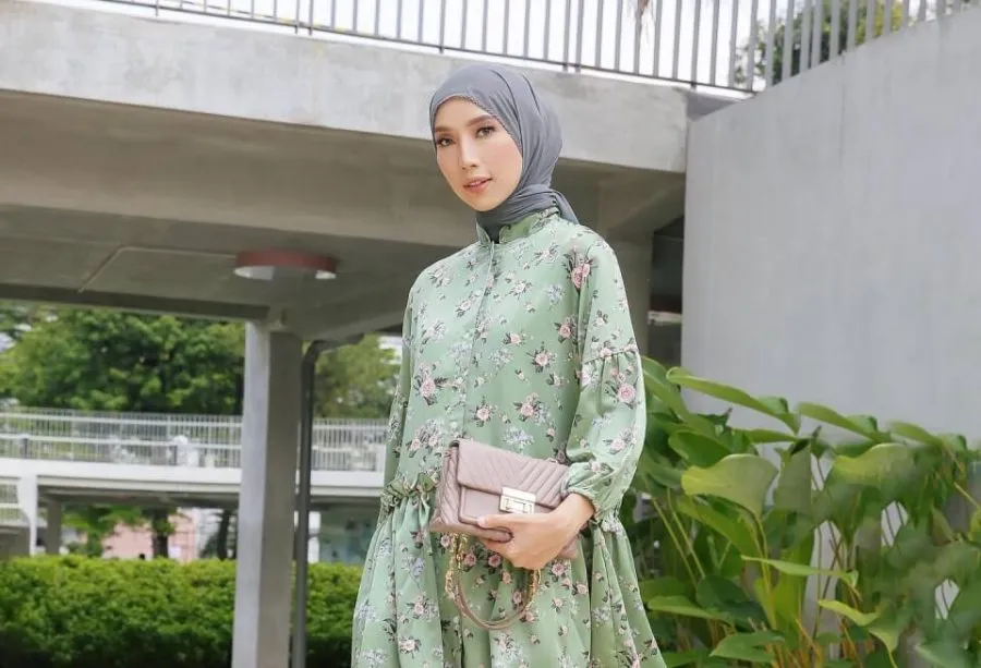 Jilbab yang Cocok untuk Baju Warna Sage
