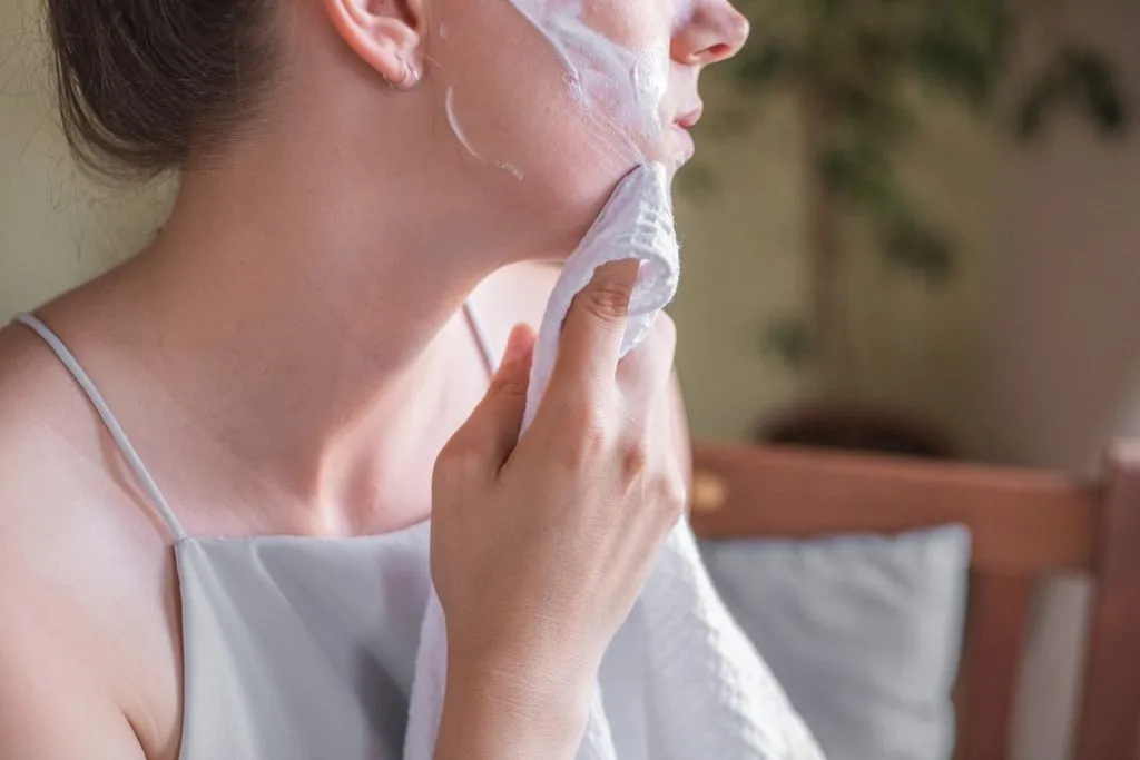 masker organik pencerah wajah