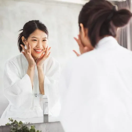 azelaic acid tidak boleh dicampur dengan