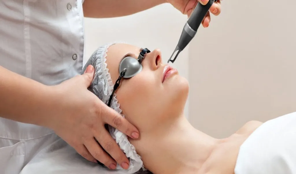 biaya laser bopeng bekas cacar