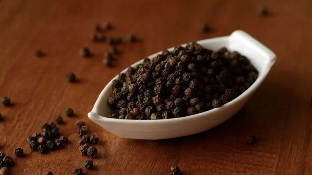 manfaat lada hitam untuk kesehatan