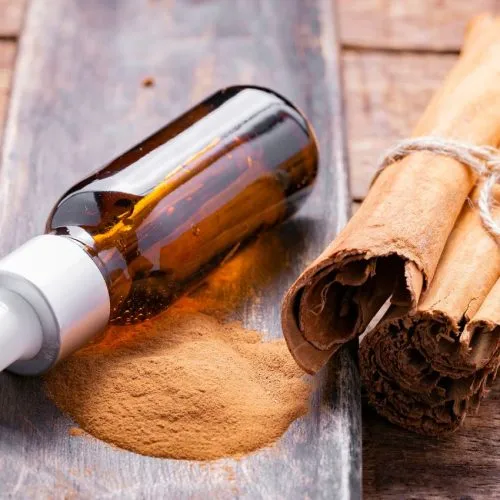 manfaat masker kayu manis