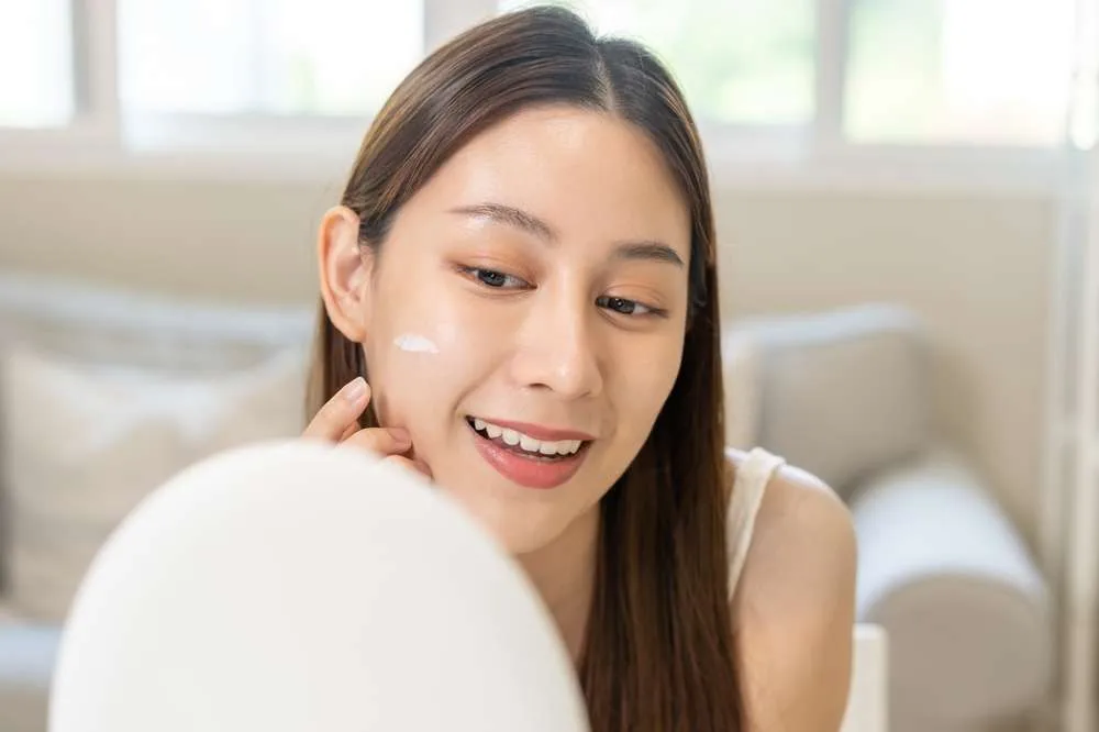 kandungan skincare untuk bekas jerawat pie
