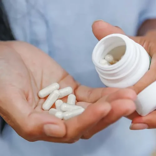 obat jerawat yang diminum