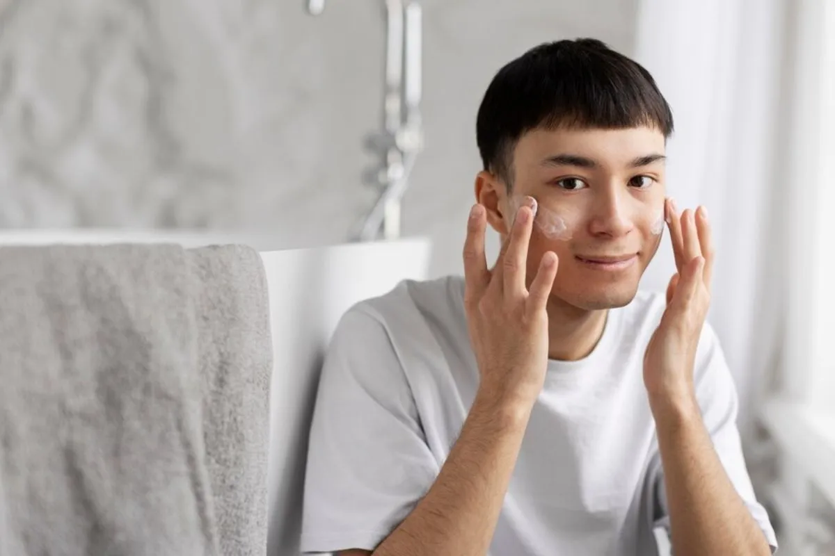 sabun cuci muka untuk kulit berminyak dan berjerawat