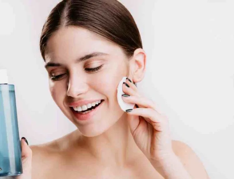 micellar water yang cocok untuk kulit kombinasi