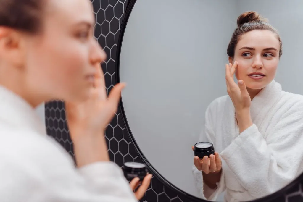 skincare yg tidak boleh dipakai bersamaan