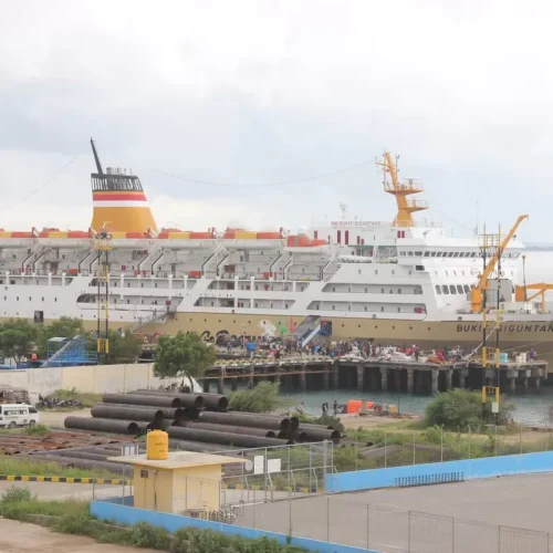 biaya kirim mobil via kapal pelni