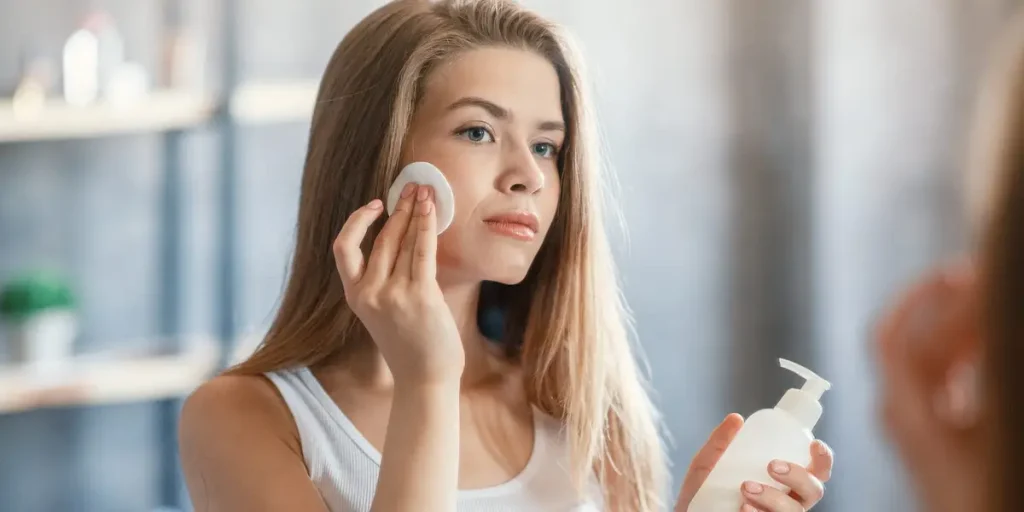 cara memakai milk cleanser