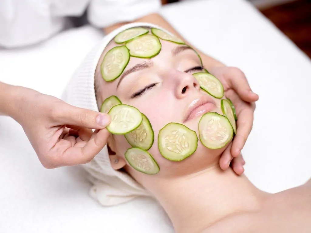 cara membuat masker mentimun untuk wajah berminyak dan berjerawat