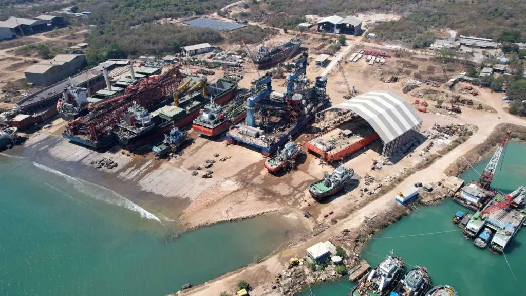 docking kapal berapa lama