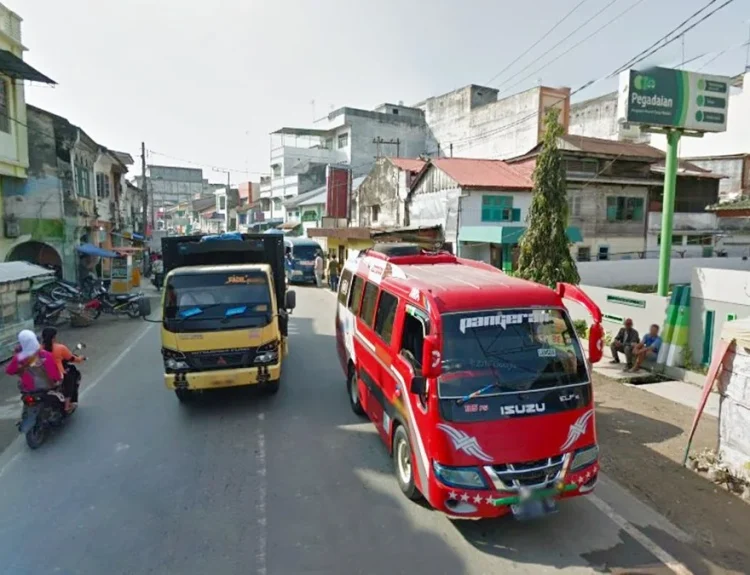 ekspedisi jakarta manado