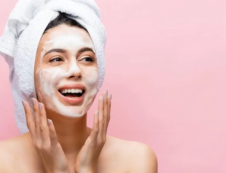 kandungan skincare yang tidak bisa dipakai bersamaan