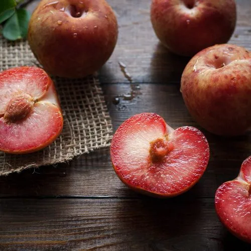 kandungan buah plum