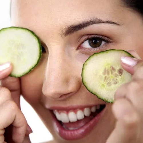 cara membuat masker mentimun untuk wajah berminyak dan berjerawat