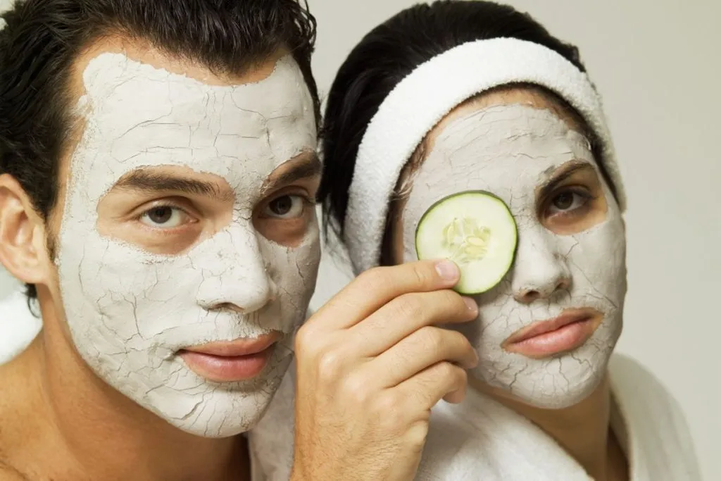 masker untuk menyamarkan pori pori