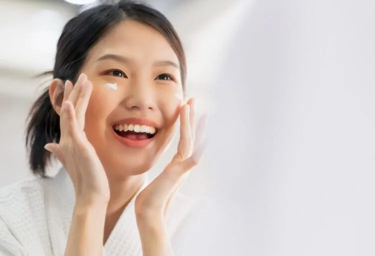 kandungan skincare untuk bekas jerawat