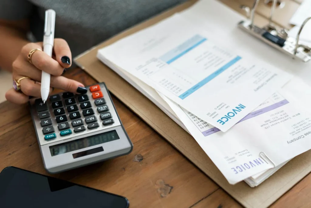 perbedaan faktur dan invoice