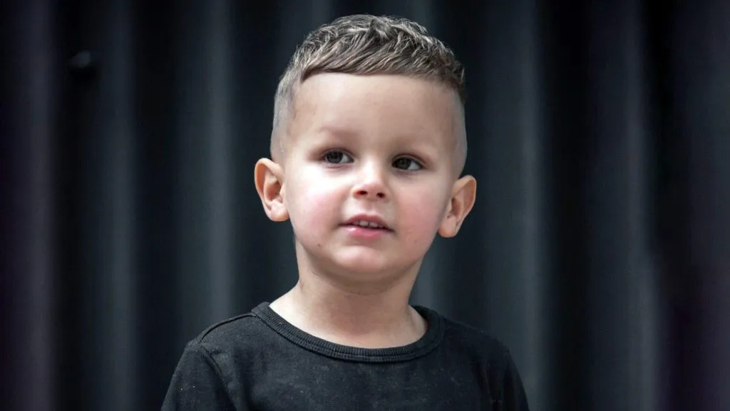 potong rambut anak laki