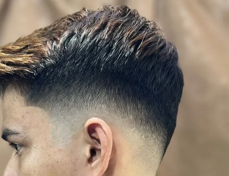 potongan rambut mid fade