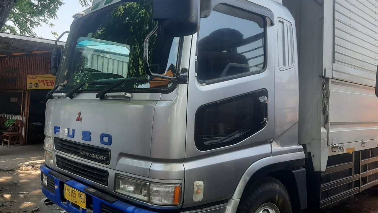 truk fuso super great