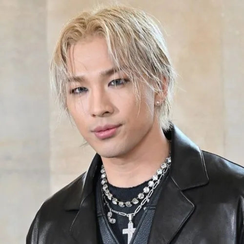 Artis di Bawah Naungan The Black Label