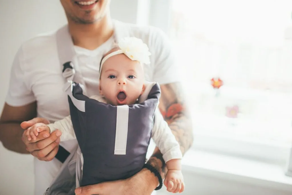 arti mimpi menggendong bayi