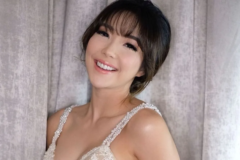 artis video syur
