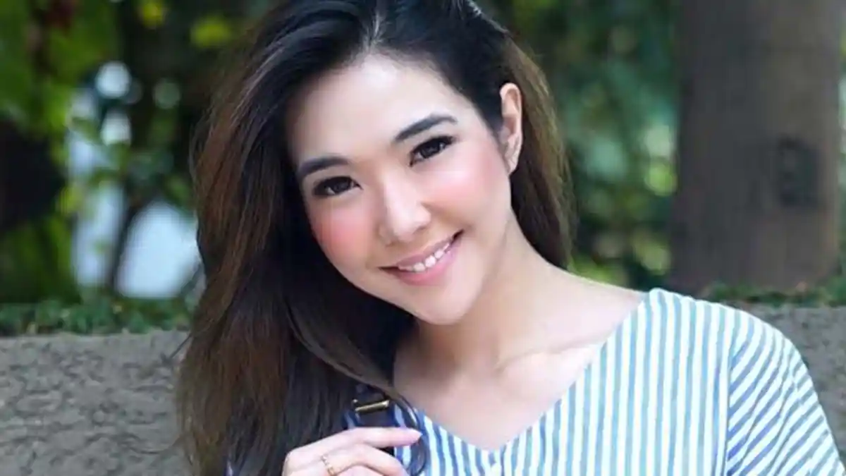 artis video syur