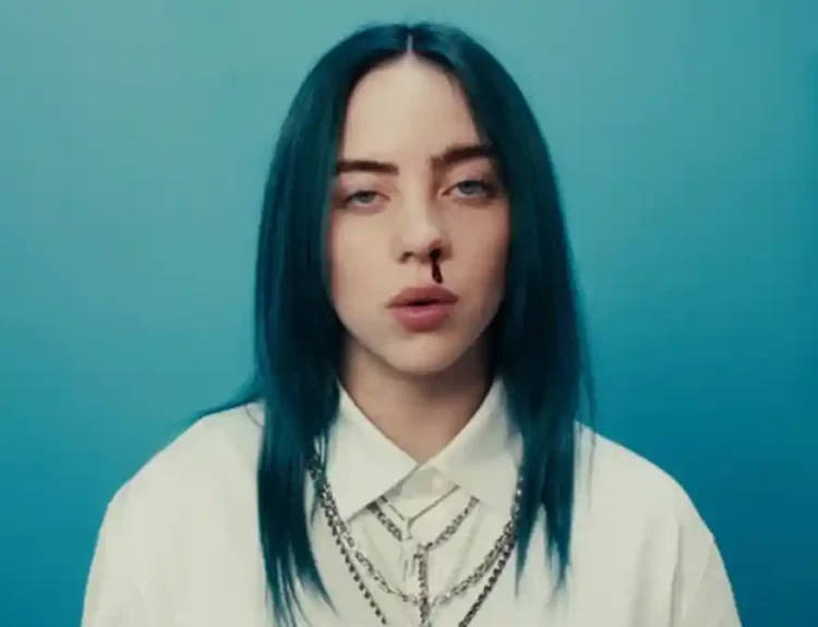 billie eilish rambut biru