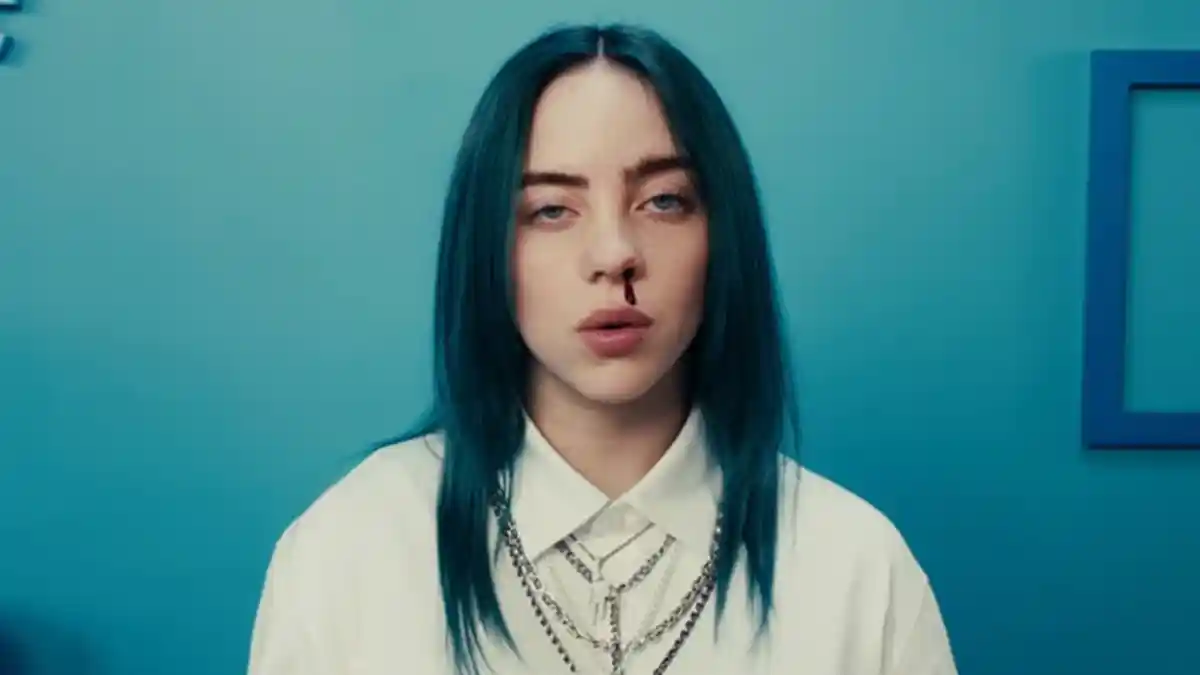 billie eilish rambut biru