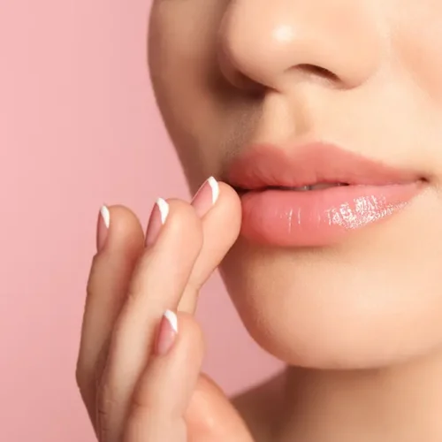 cara memerahkan bibir dengan gula