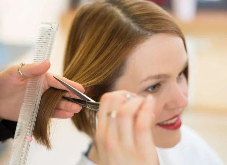 classic bob hairstyle wanita