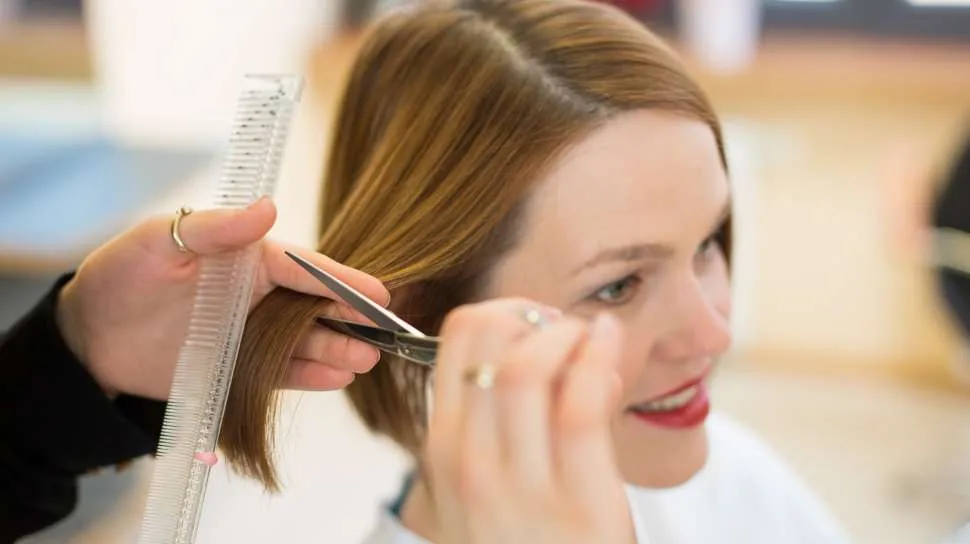 classic bob hairstyle wanita