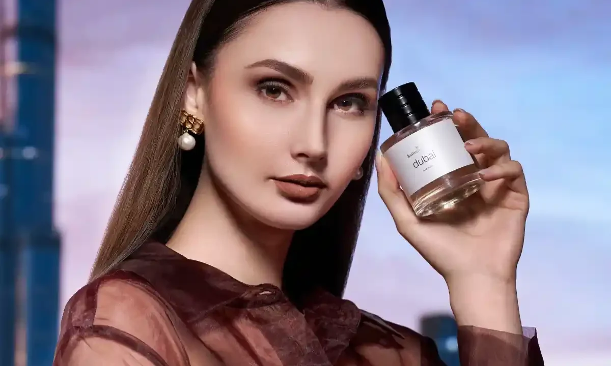 Eau de Parfum, Kelebihannya Apa dan Cara Pakainya Biar Awet Seharian?
