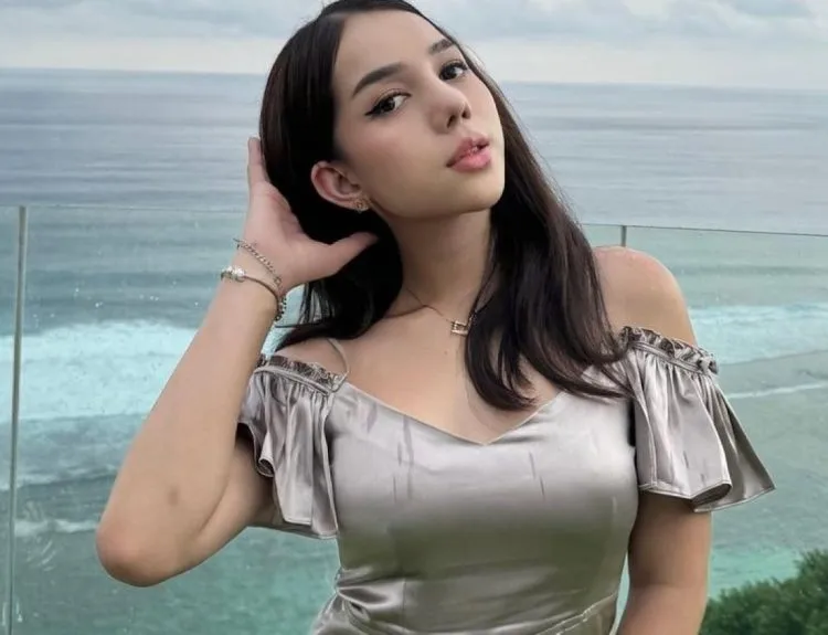 siapa una