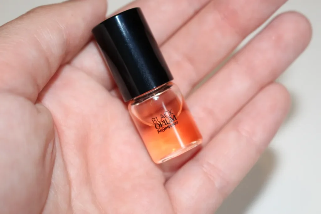 top notes black opium
