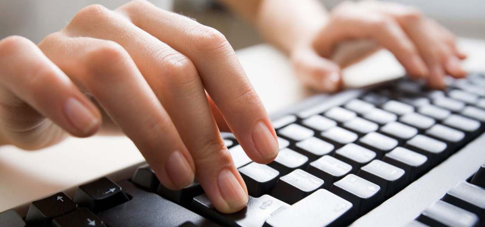 typing adalah