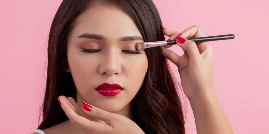urutan make up yang benar