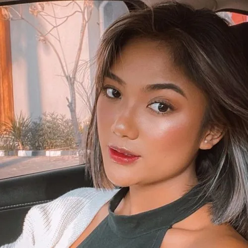 warna rambut pendek untuk kulit sawo matang