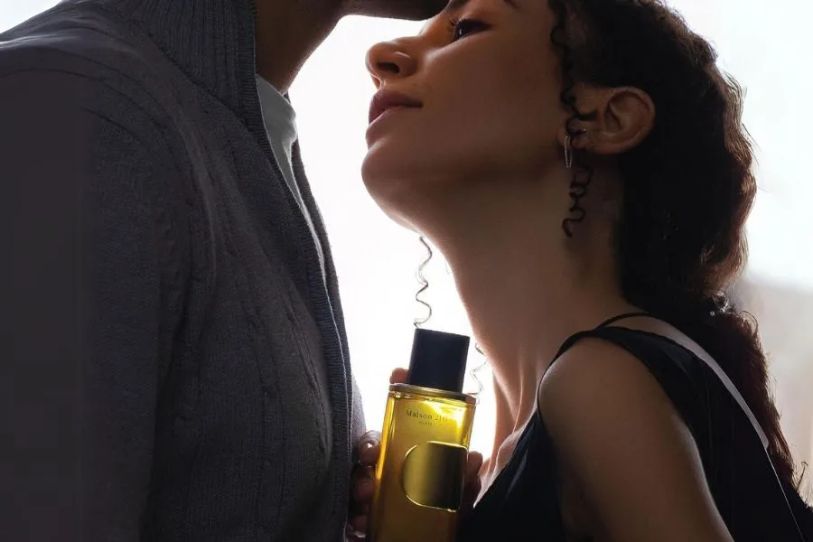 aroma parfum wanita