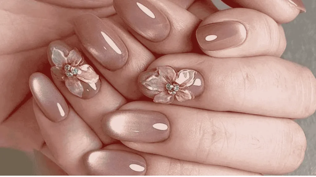 cat eye nail art