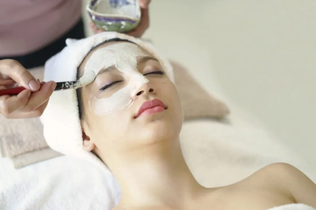 masker wajah alami untuk memutihkan