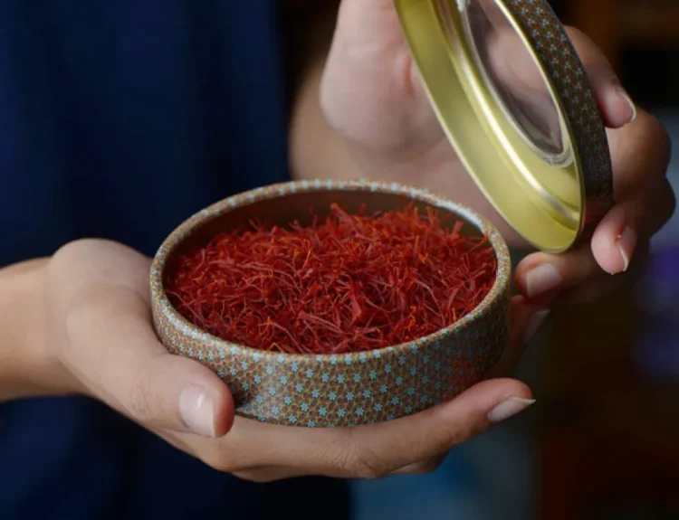 saffron adalah