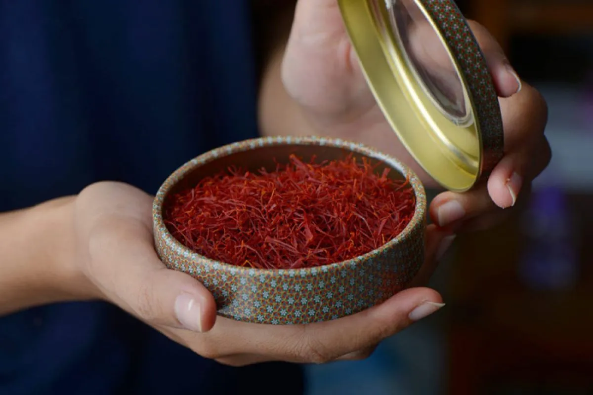 saffron adalah