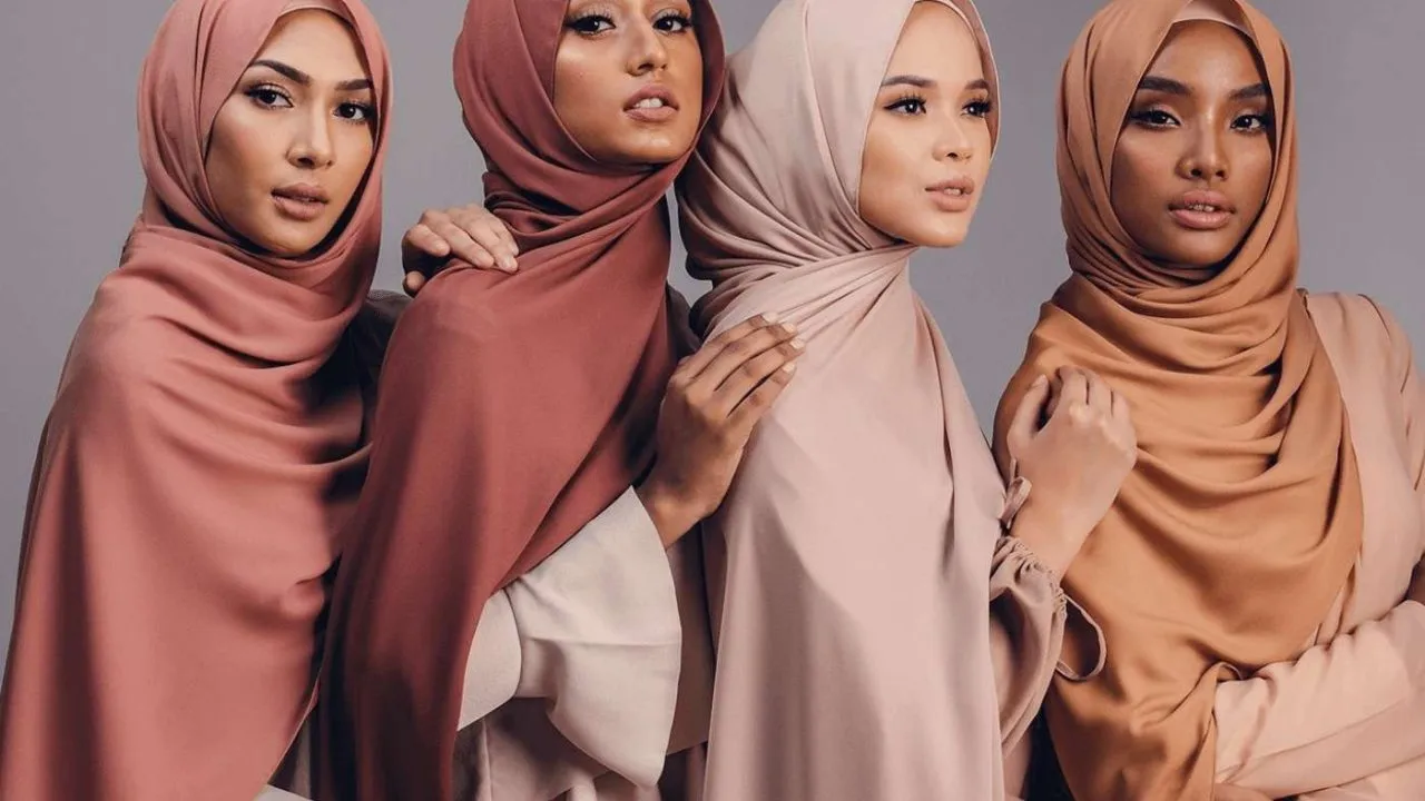 Warna Baju untuk Kulit Sawo Matang yang Bikin Kamu Makin Standout! Mana Favoritmu?