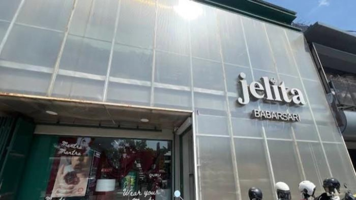 Jelita Cosmetic di Jalan Taman Siswa No. 151, Wirogunan